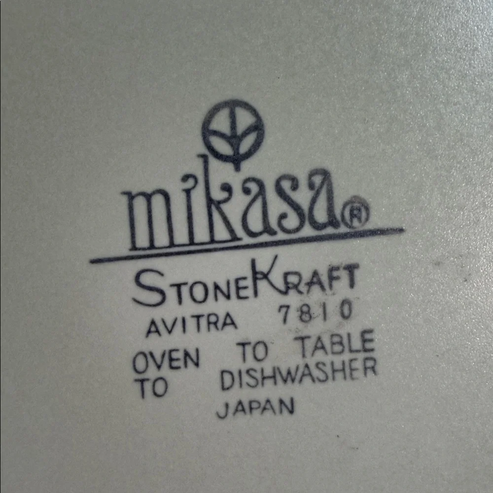 Stonekraft Avitra Mikasa Yellow Floral Stoneware 10.5” Plate